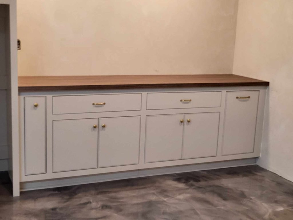 Cabinet Painting